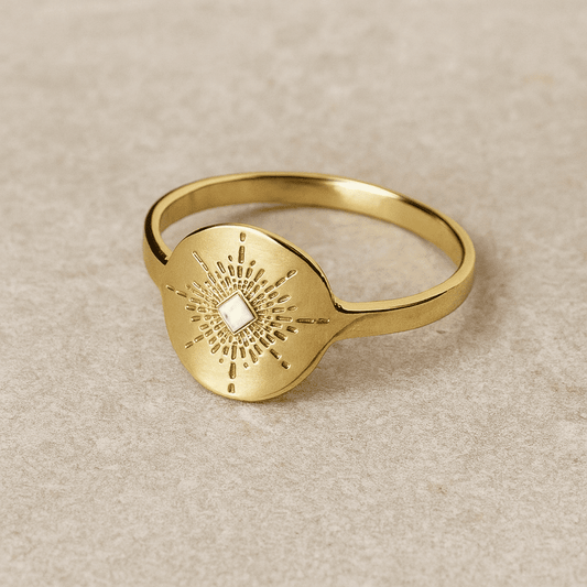 Elinor Gold Ring