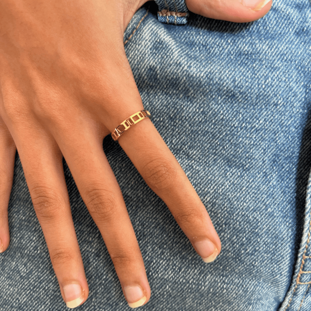 Roman Gold Filigree Ring