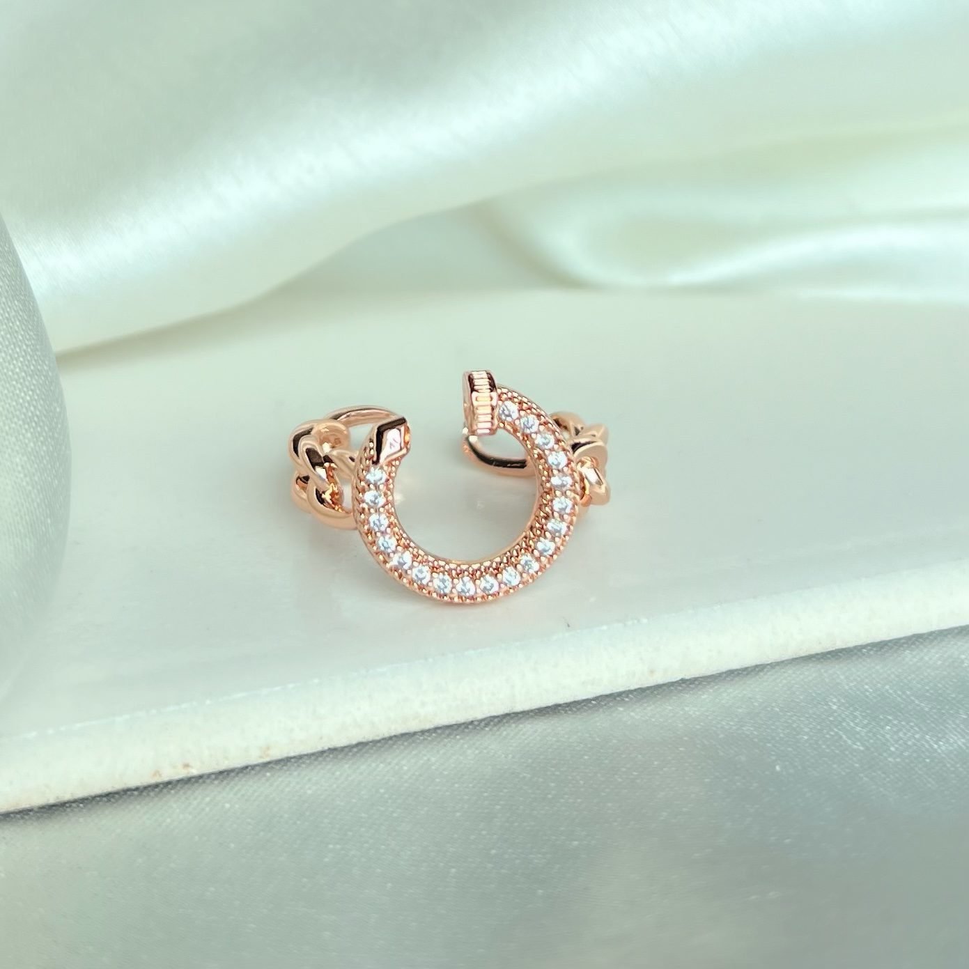 Rose Screw Diamanté Ring