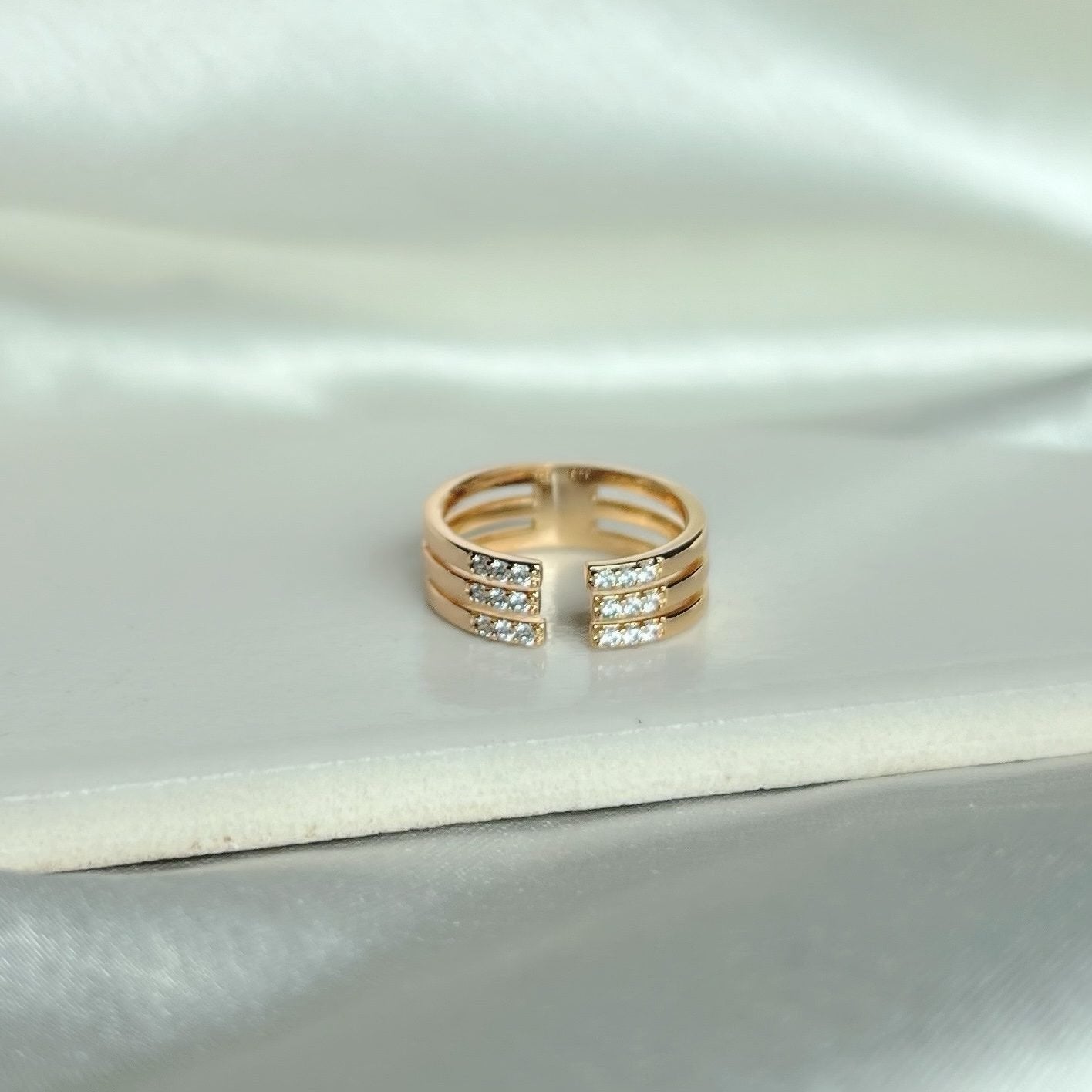 Nixie Rose Ring