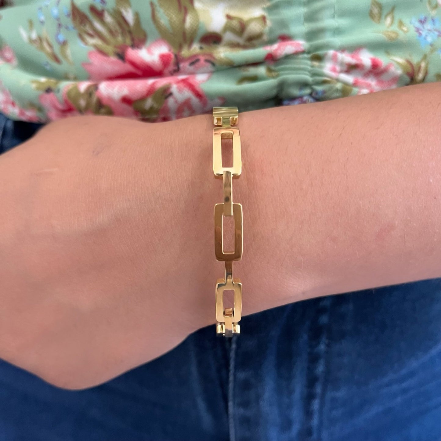 Classic Gold Link Stack Band