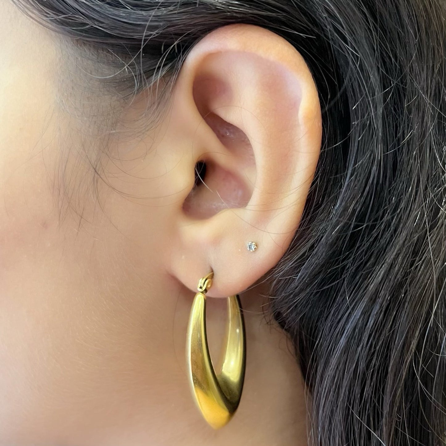 Willow Hoops