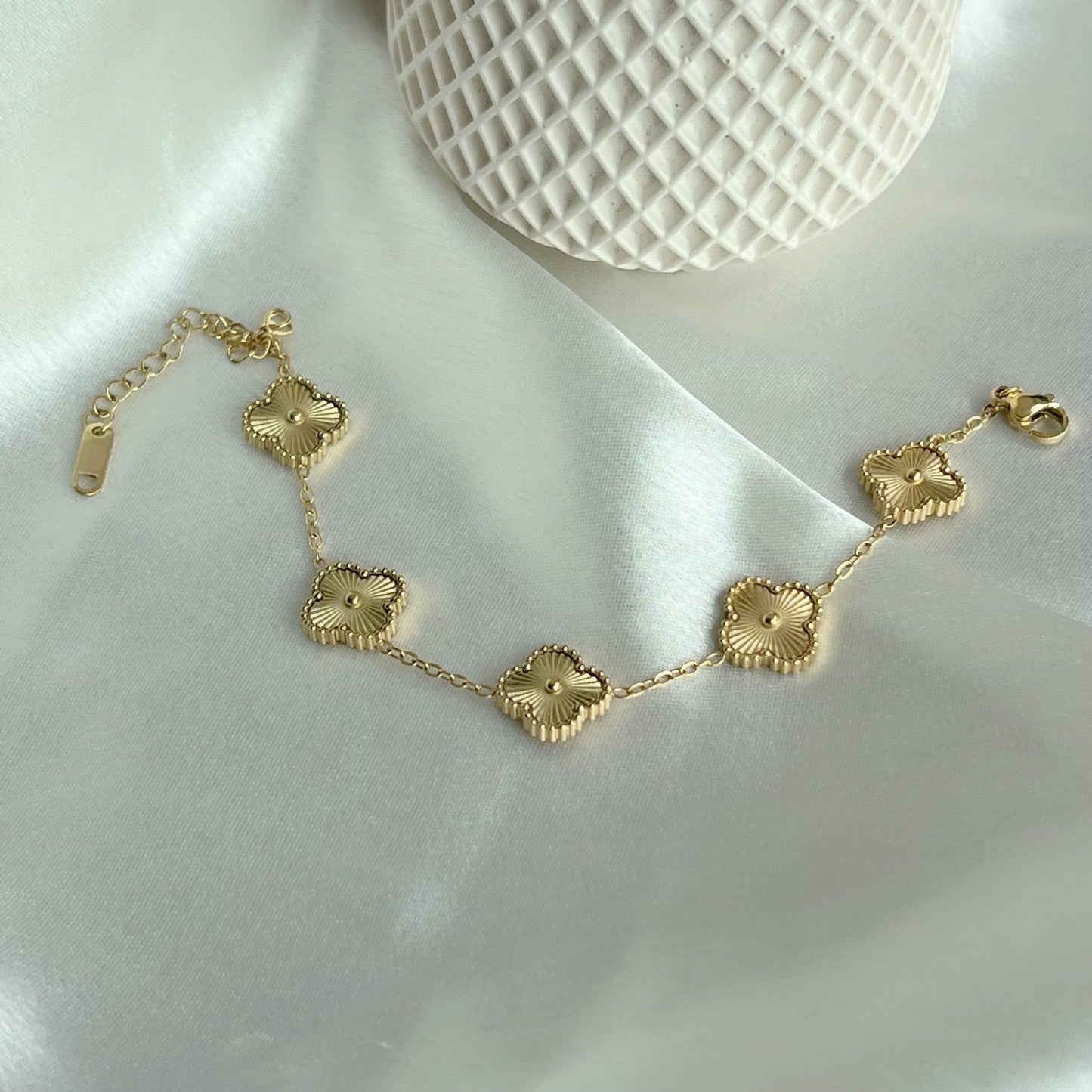 Gardenia Gold Bracelet