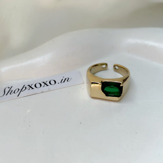 Enchanting Emerald Ring