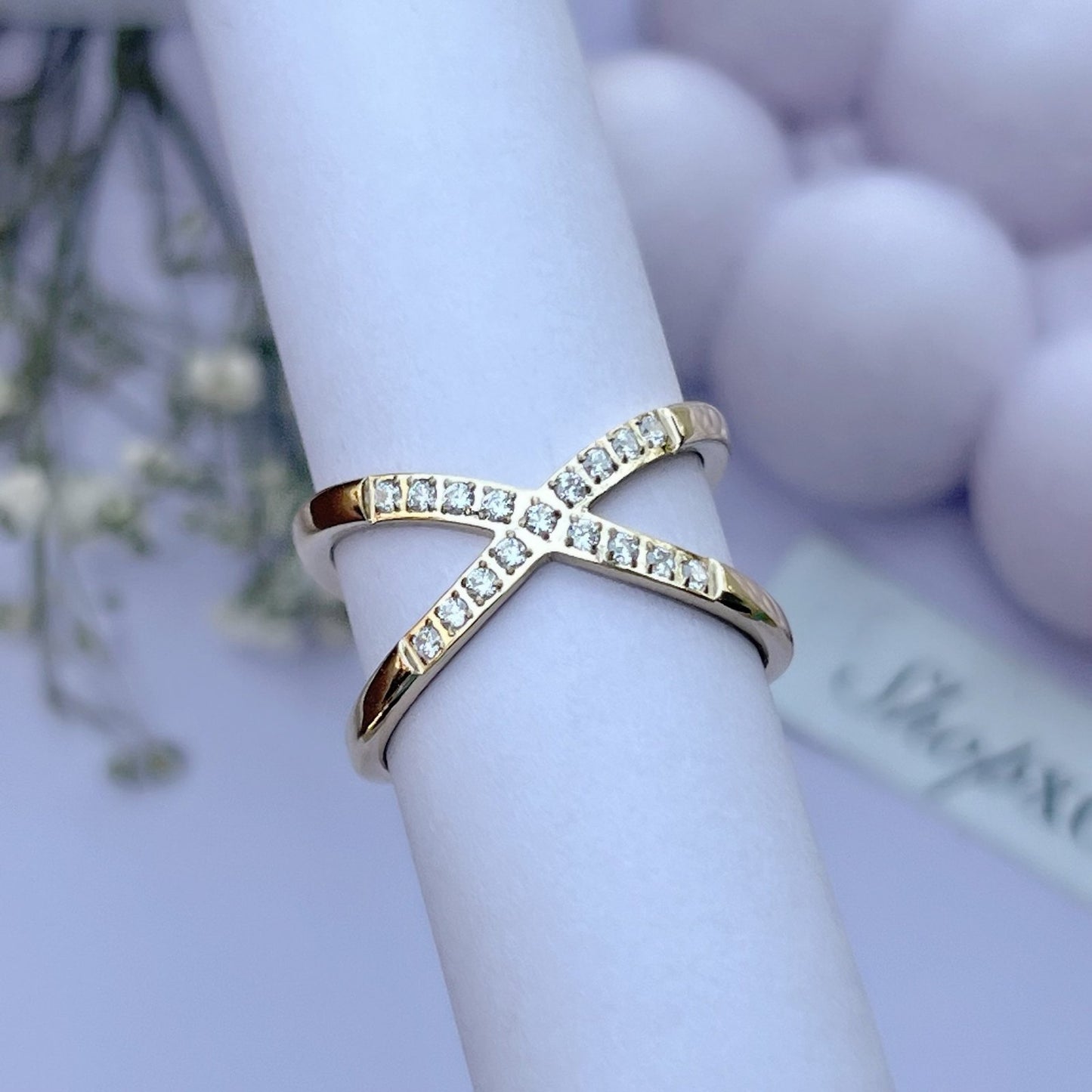 Reversible Gold Inter-Twined Ring