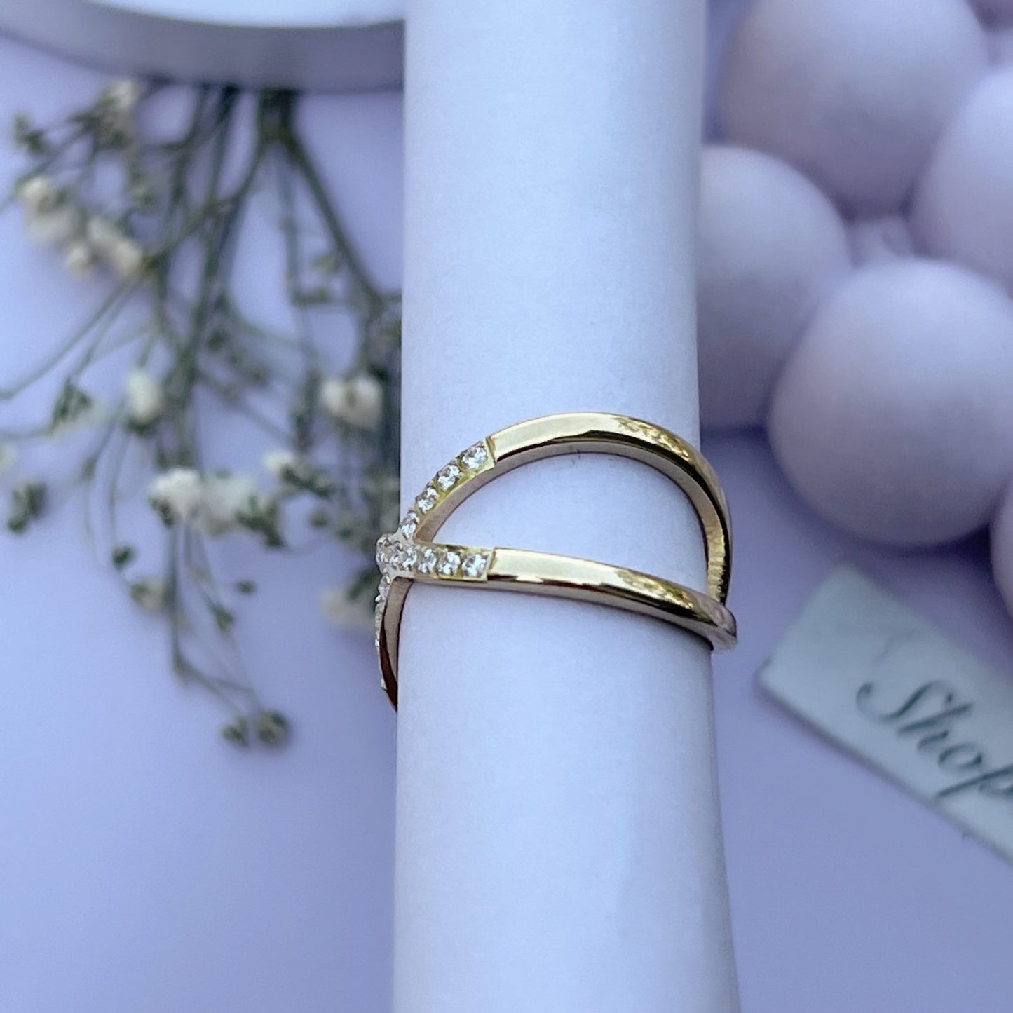 Reversible Gold Inter-Twined Ring