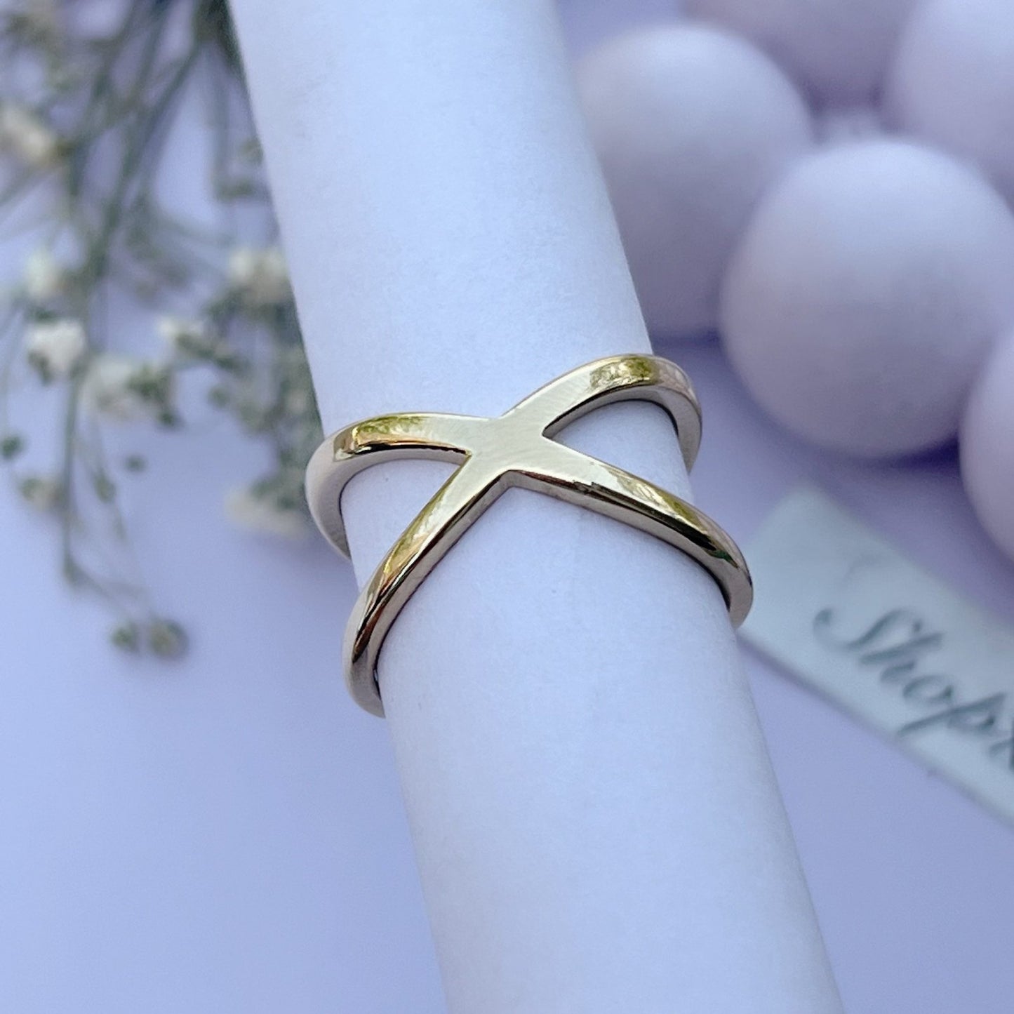 Reversible Gold Inter-Twined Ring