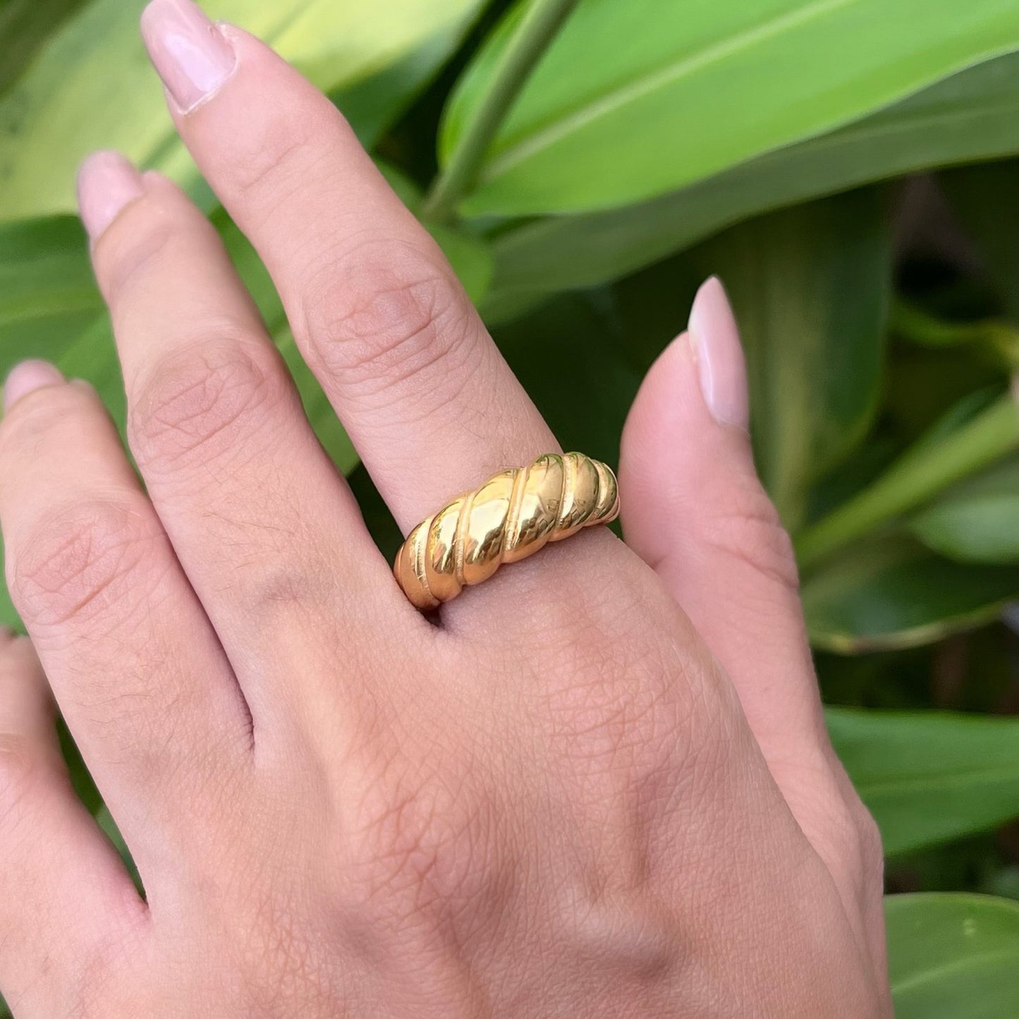 Sorrel Gold Ring