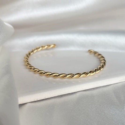 Gold Swirl Embrace Cuff