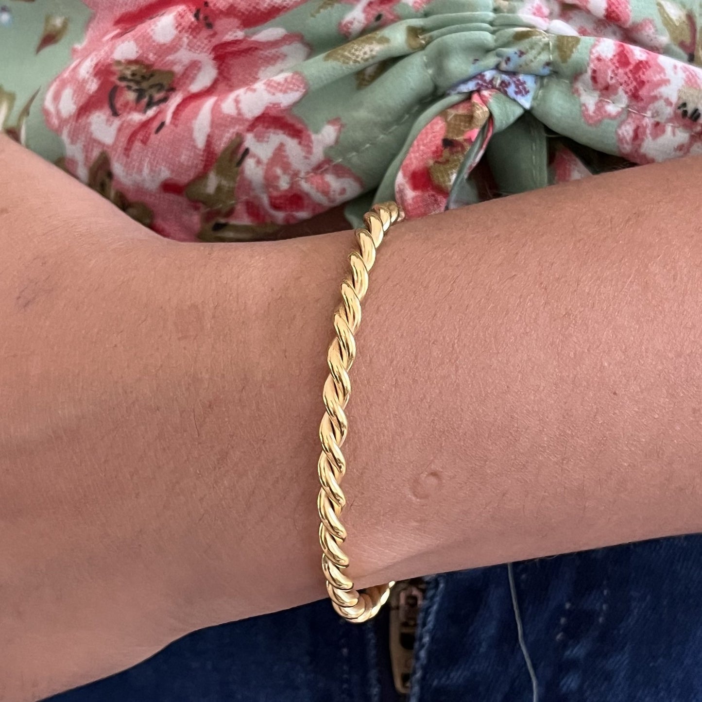 Gold Swirl Embrace Cuff