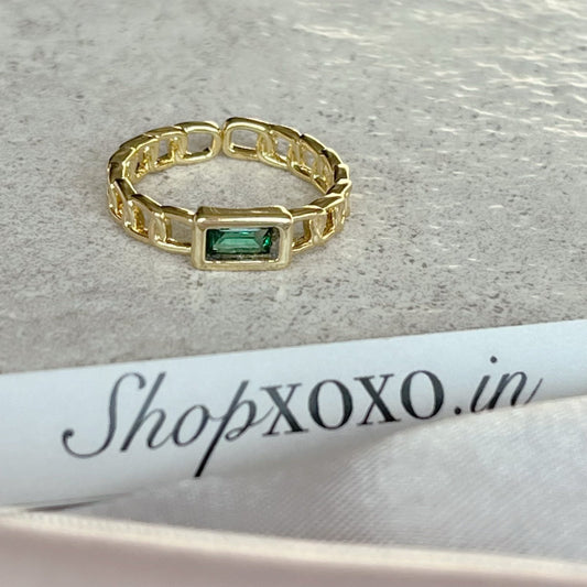 Cara Green Ring