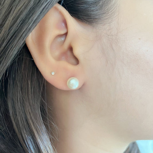 Pearl Studs