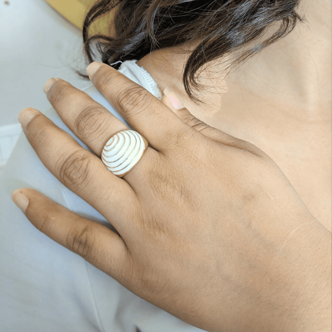 Shell Yeah White Ring