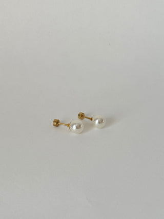 Pearl Studs