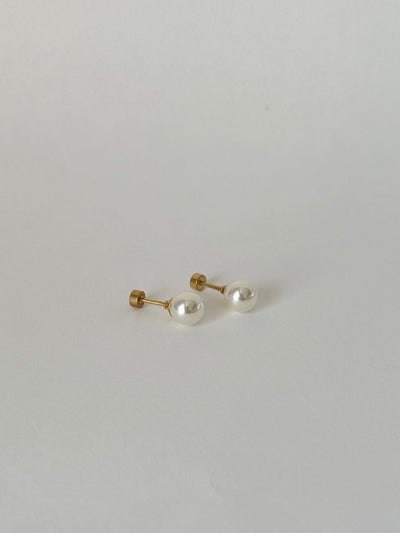Pearl Studs