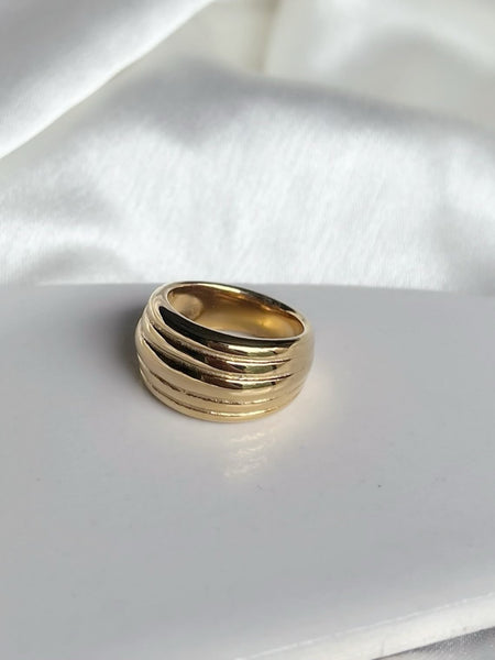 Thalia Gold Ring
