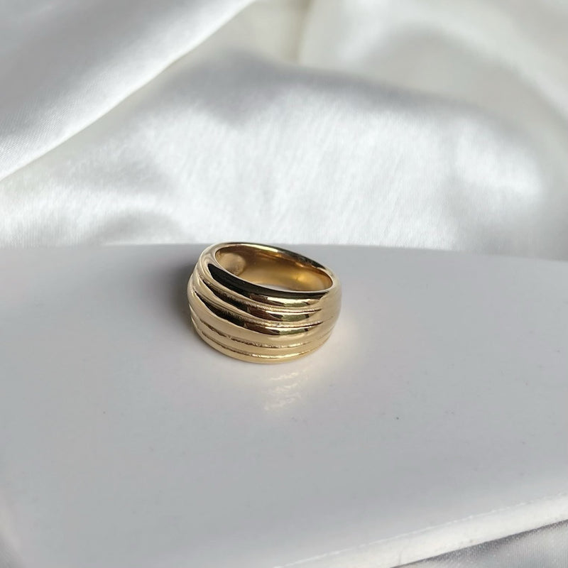 Thalia Gold Ring