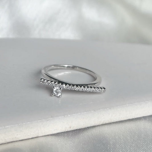 Silver Dot Dash Ring