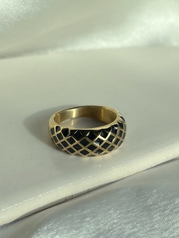 Black Criss Cross Ring