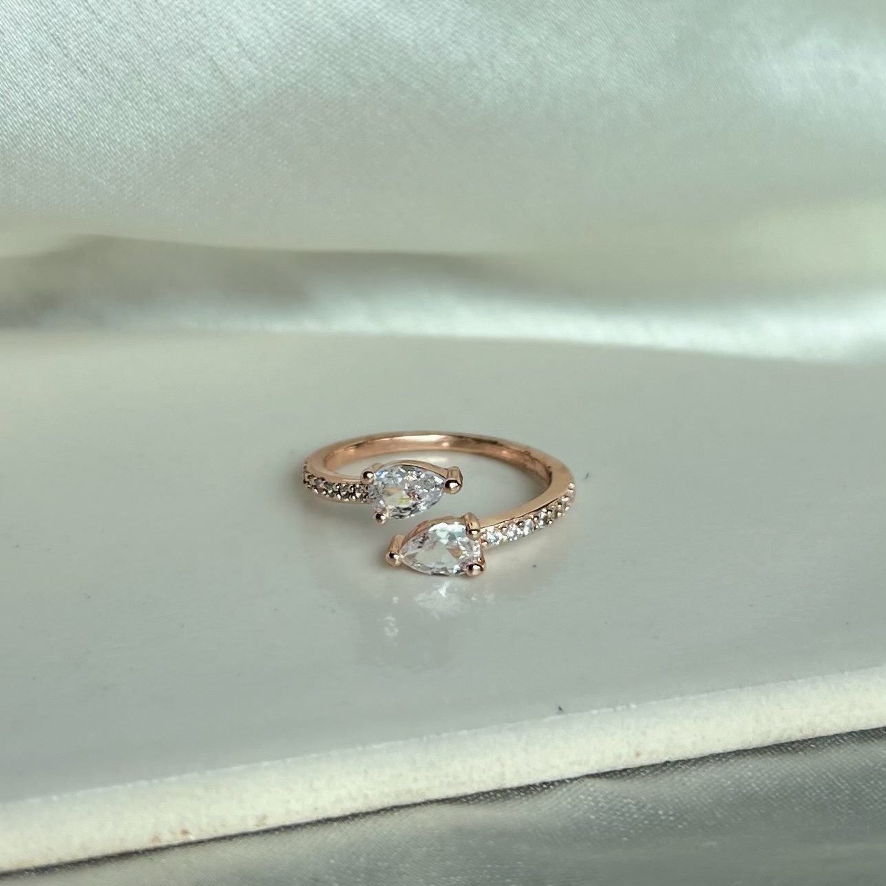 Ezra Rose Ring