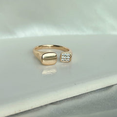 Avril Rose Ring