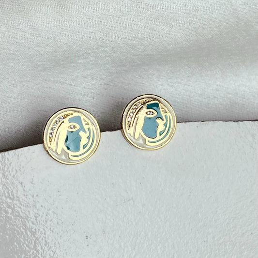 Face Outline Studs