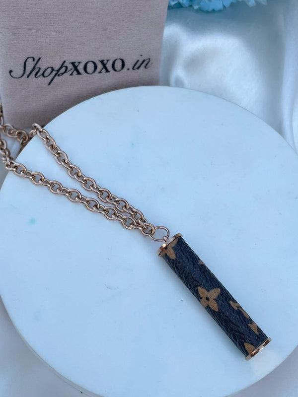 Zora Necklace