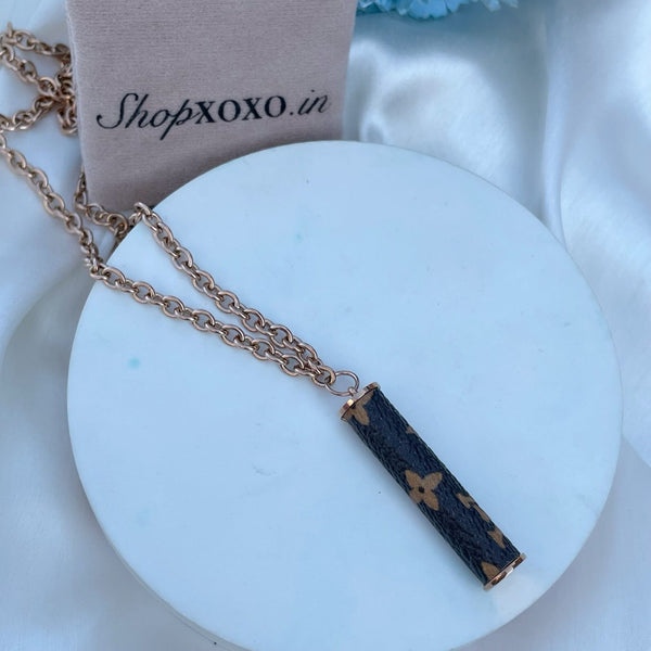 Zora Necklace