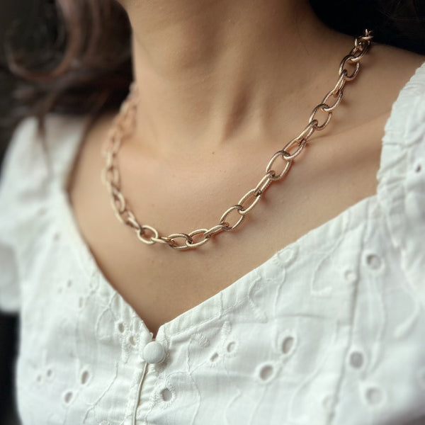 Rose Link Necklace