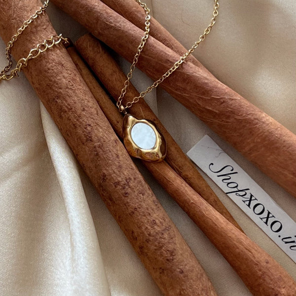 Purity Necklace