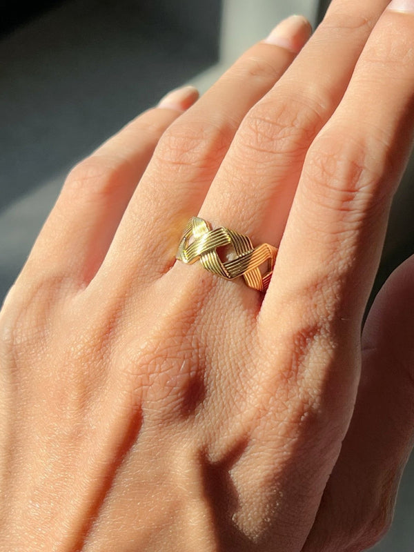 Annie Gold Ring