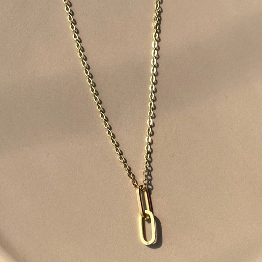 Serah Necklace