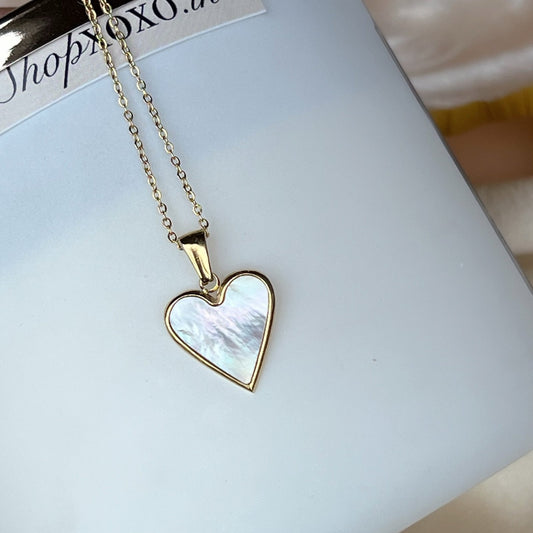 Amara Necklace