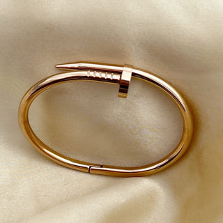 Scarlet Rose Stack Band