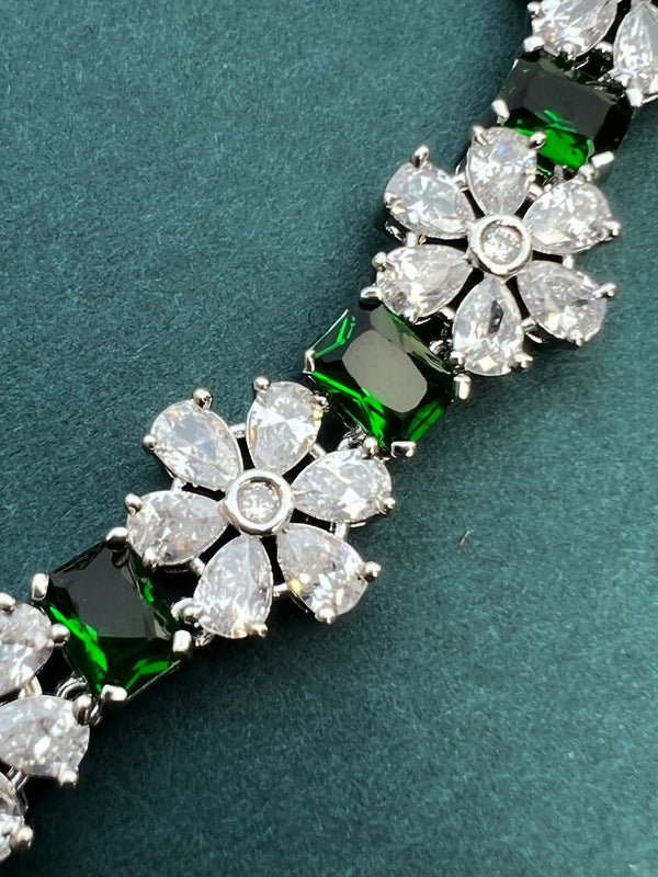 Sitara Green Set