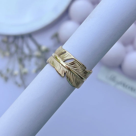 Gold Fauna Ring