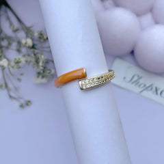 Macy Orange Ring