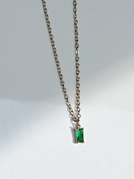 Minimal Emerald Necklace