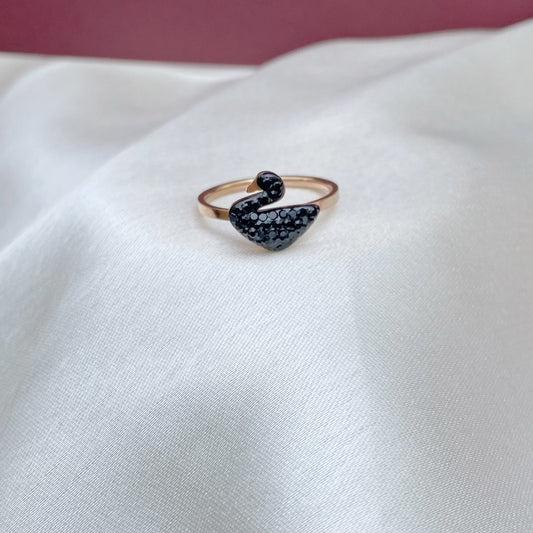 Black Swan Ring