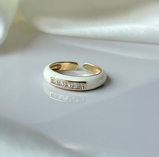 White Gold Enamel Ring