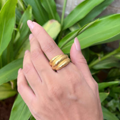 Twista Gold Ring