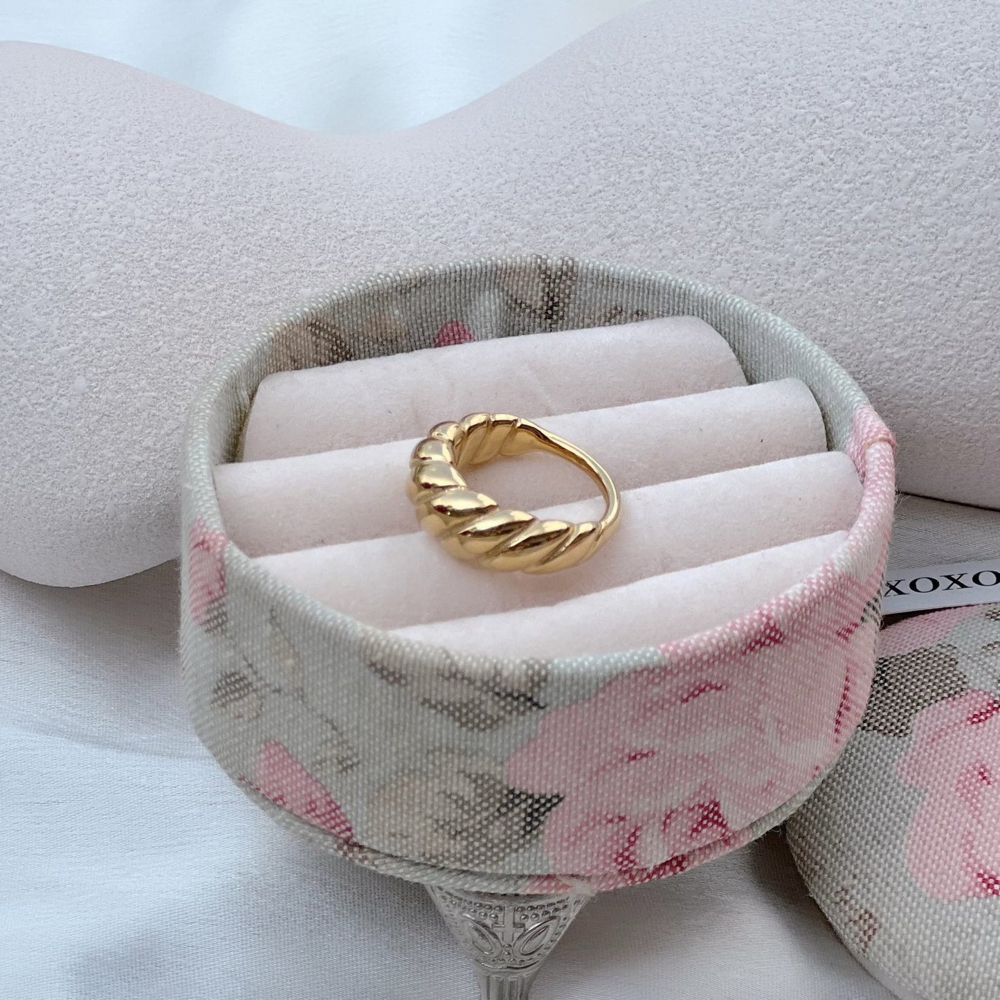 Sorrel Gold Ring