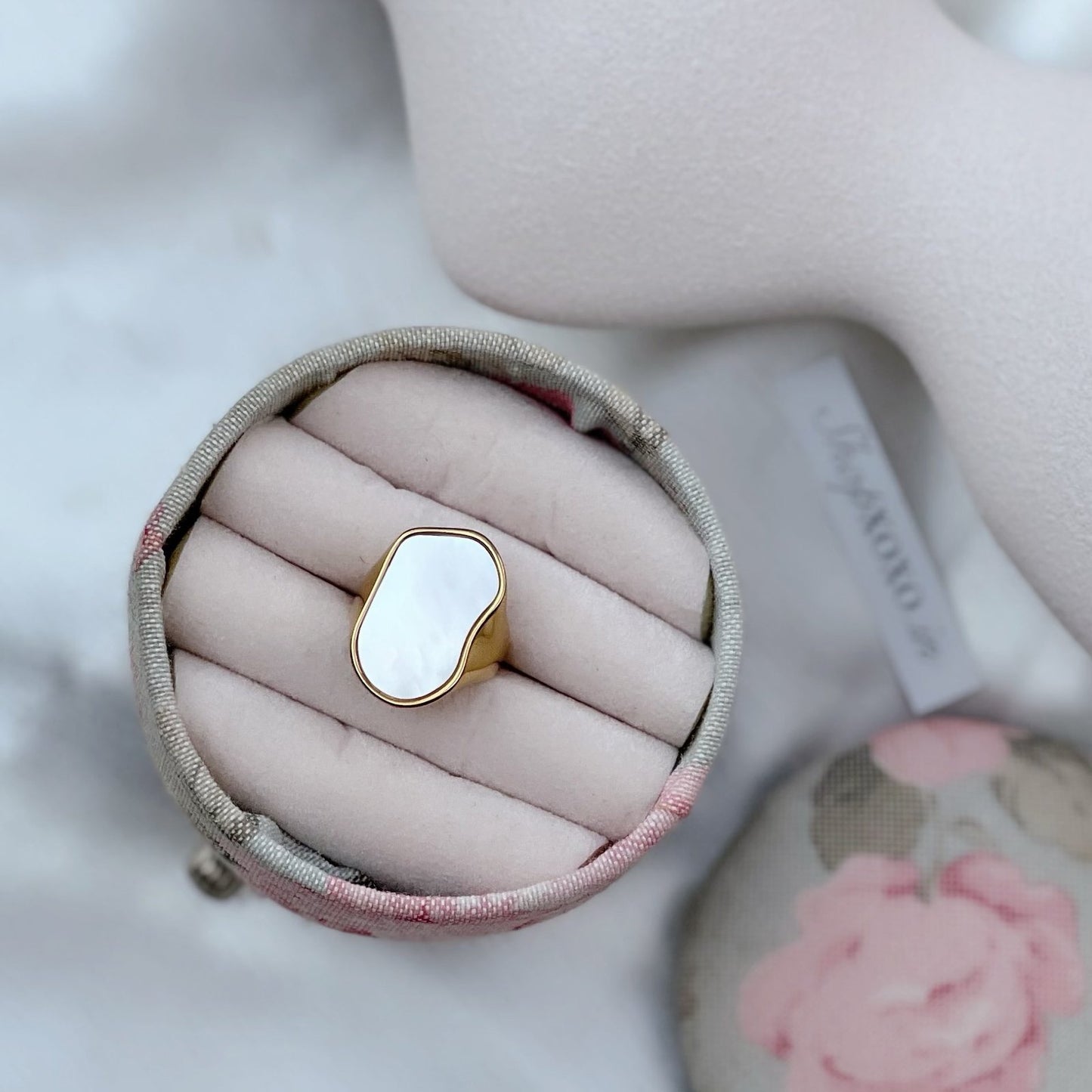 Zephyrine Ring