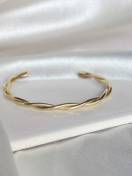 Gold Twisted Chic Cuff