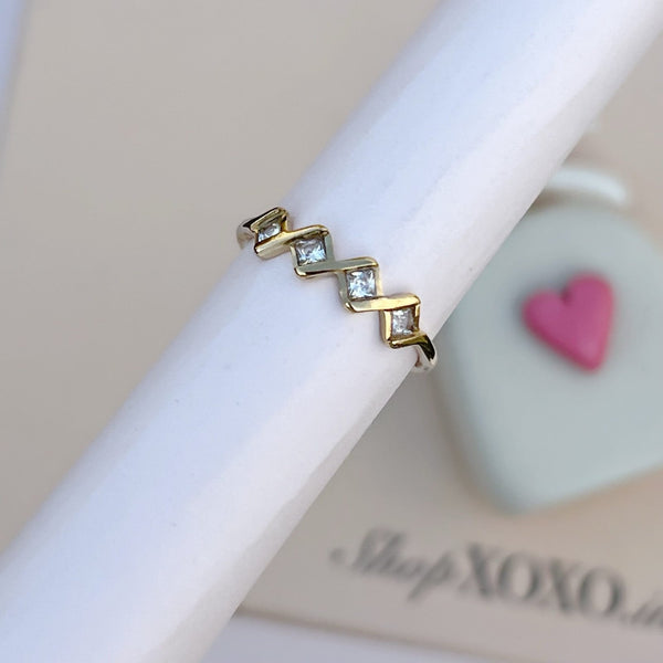 Floret Gold Ring
