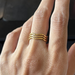 Gold Waves