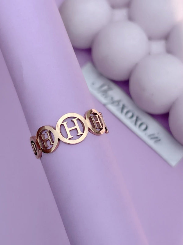 Rose H Ring