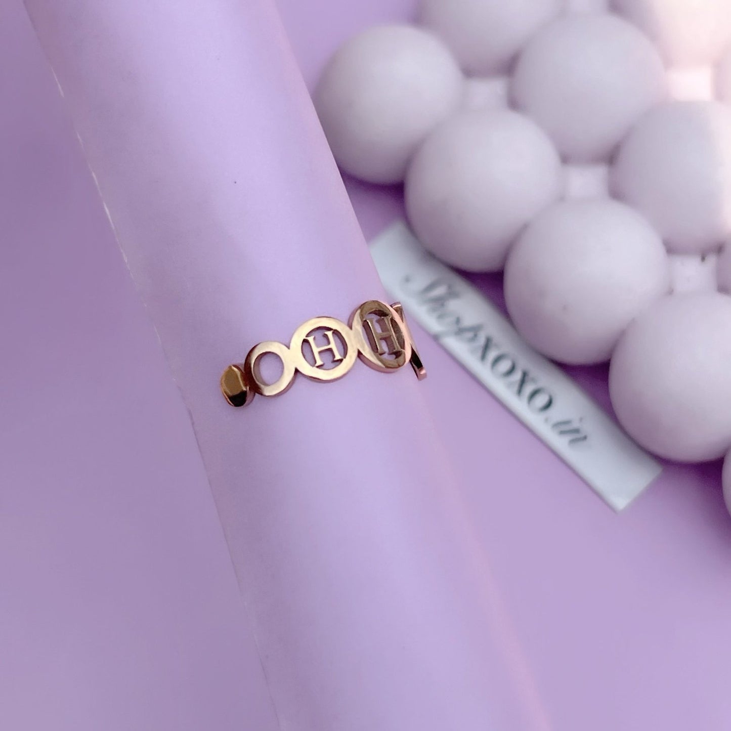 Rose H Ring