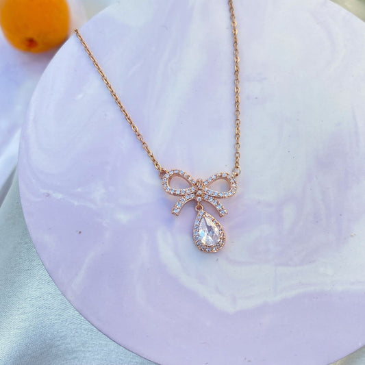 The Claire Necklace