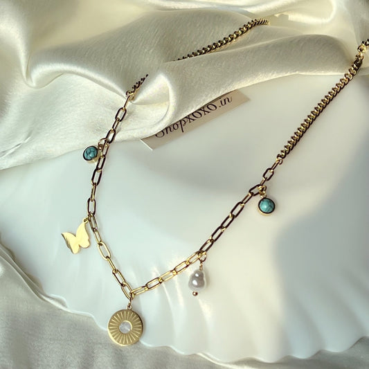Clara Charm Necklace
